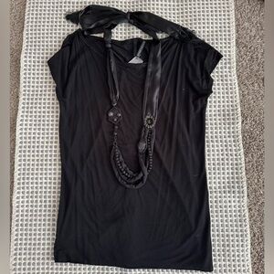 Alice + Olivia necklace tee